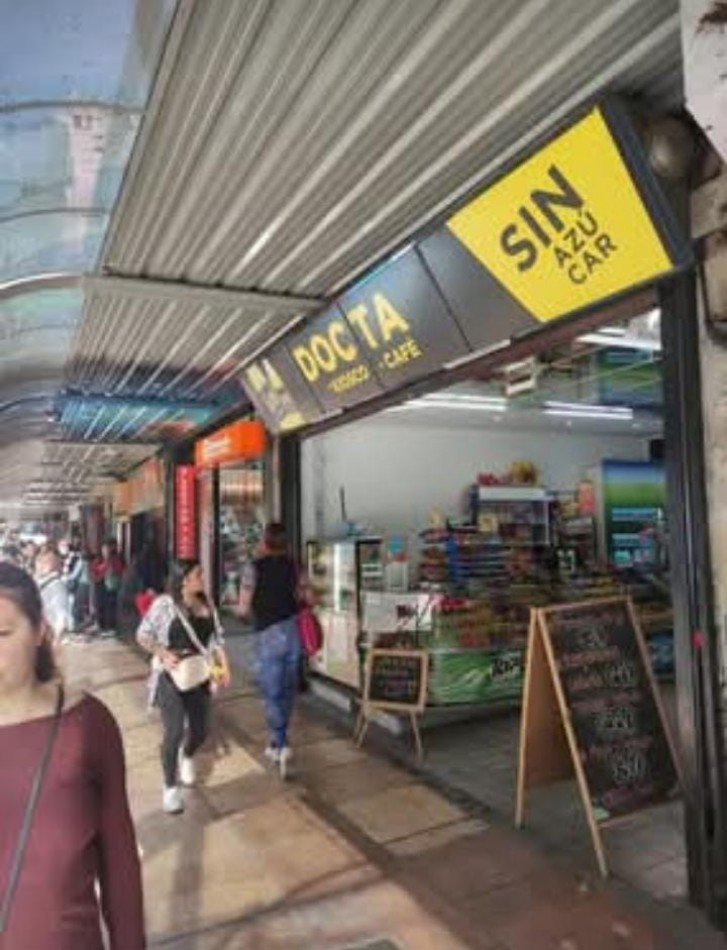 Centro Colon 145 Entre Gral Paz y Rivera Indarte 164 m de Superficie