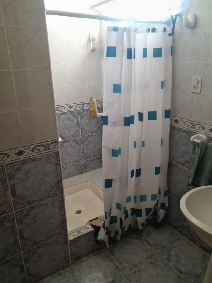 Urca casa 4 Dormitorios mas Local Comercial Excelente Ubicacion