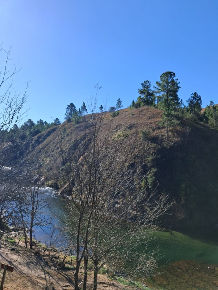 El Durazno (Cba) Complejo Turistico Que Forma El Centro del Pueblo y Costa Al Rio