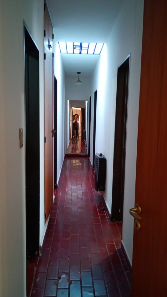 Bajo Palermo a metros de Parque de las Naciones casa 3 dormitorios mas departamento de servicio